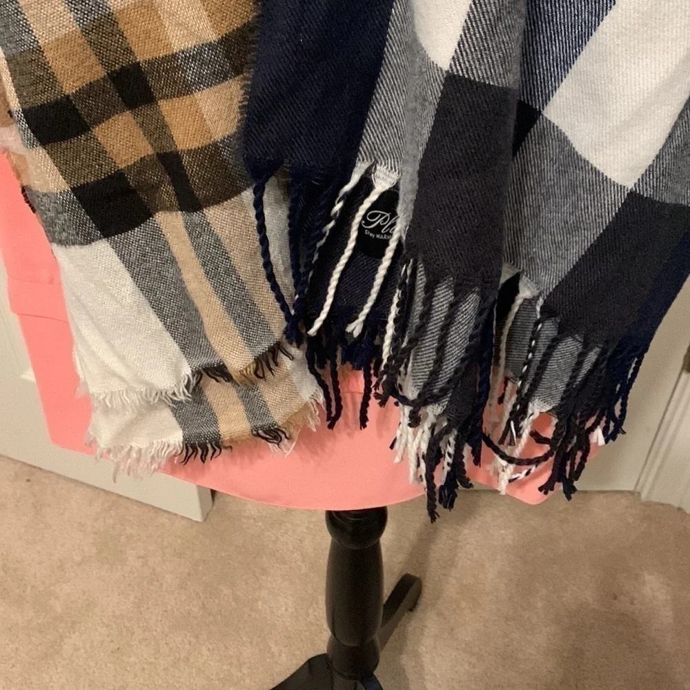 N/A navy scarf
